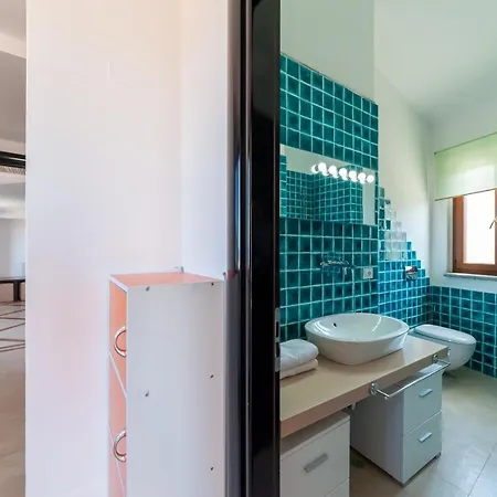 Penthouse Whith Sea View In Castelsardo * 카스텔사르도