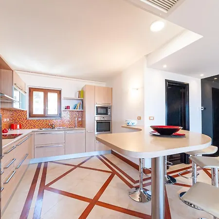 아파트 Penthouse Whith Sea View In Castelsardo 카스텔사르도