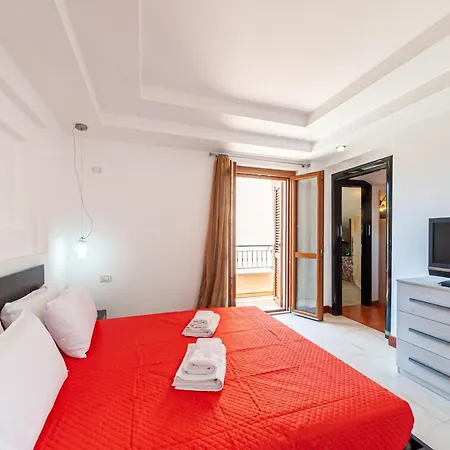 Penthouse Whith Sea View In Castelsardo 아파트